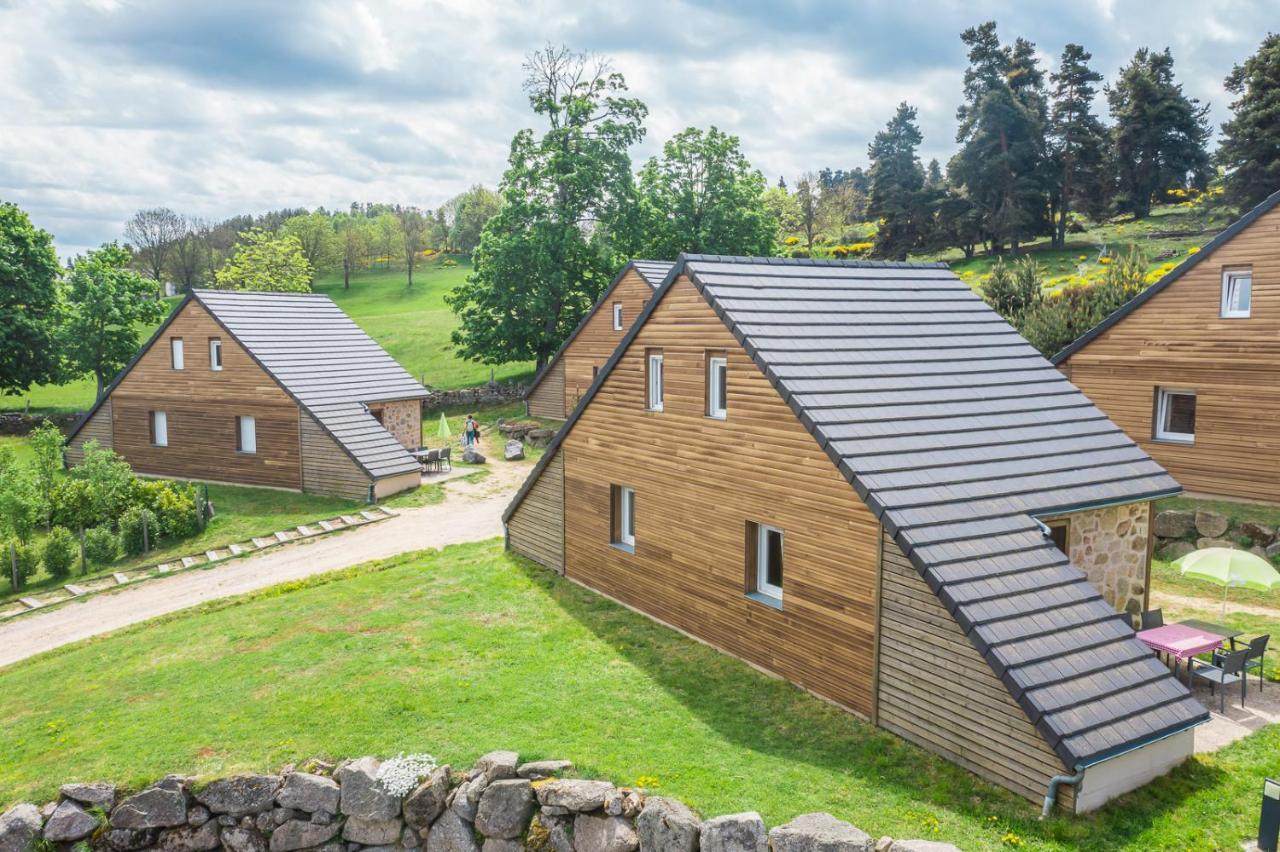 Ferienhaus Village De Les De L'aubrac *