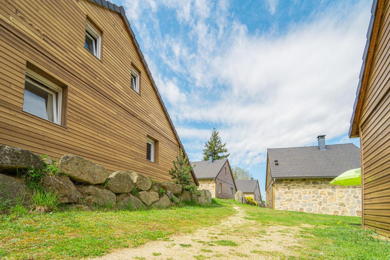 Village De Les De L'aubrac Ferienhaus